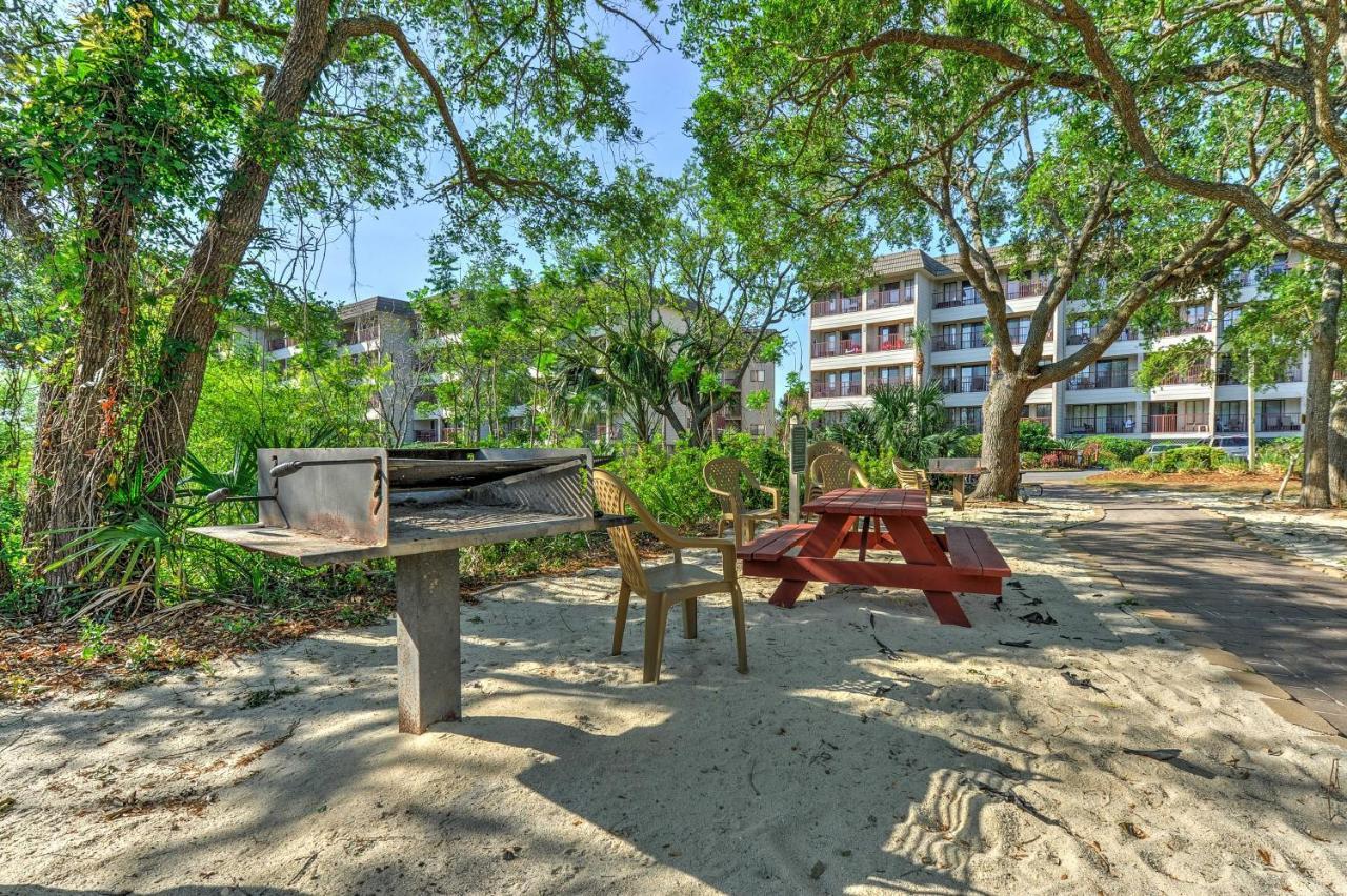 Coastal Condo With Balcony And Luxe Resort Amenities! Хилтон-Хед-Айленд Экстерьер фото